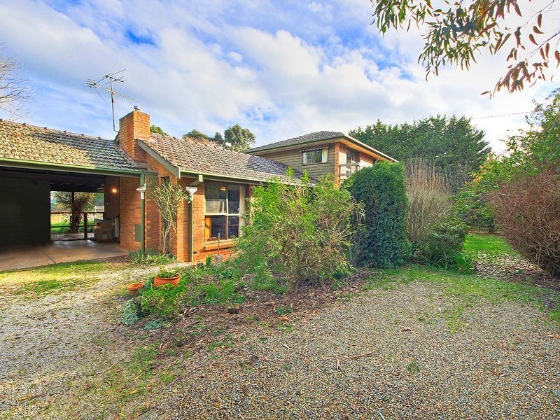 8 Seamer Road, Monbulk VIC 3793