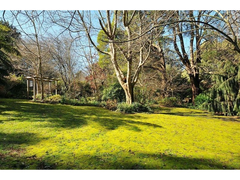 1348 Mt Dandenong Tourist Road, Mount Dandenong VIC 3767