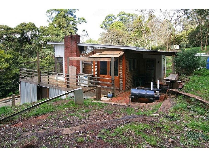 6 Ernest Road, Kalorama VIC 3766