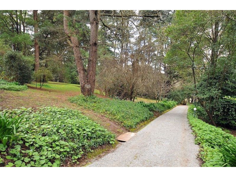 3 Grange Road, Kalorama VIC 3766