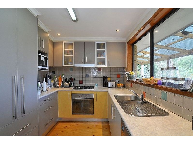 63 Ridge Road, Mount Dandenong VIC 3767