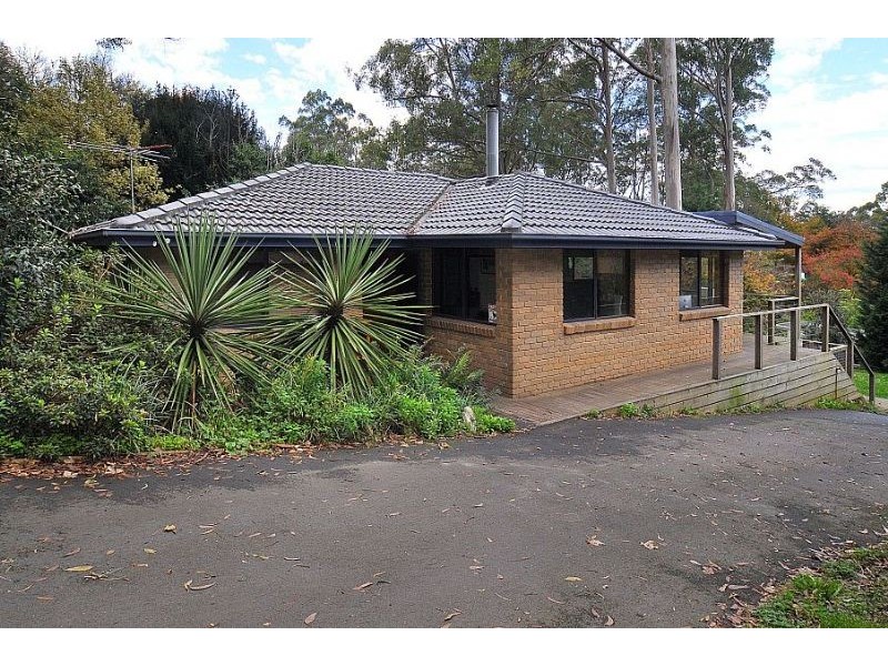 63 Ridge Road, Mount Dandenong VIC 3767