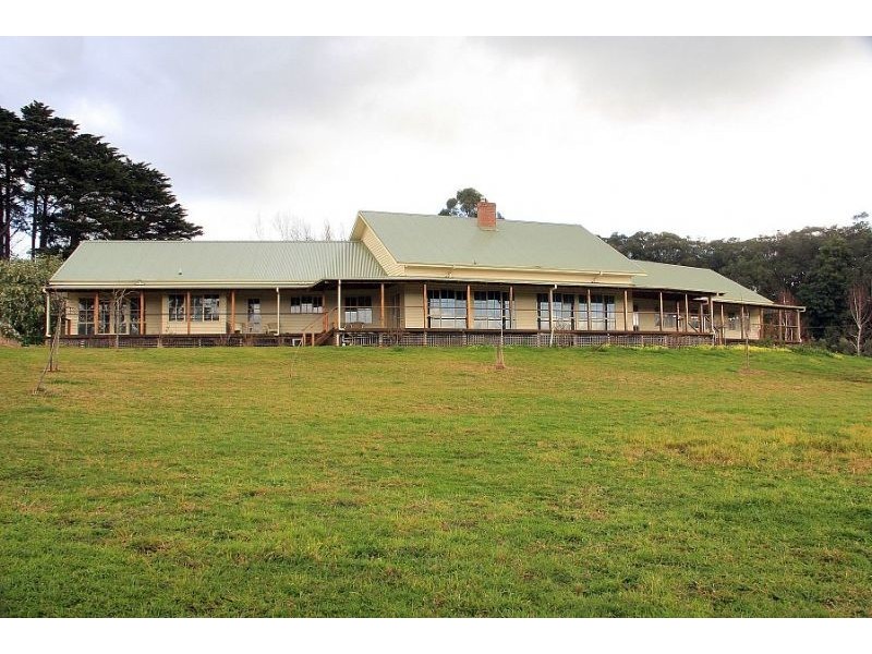 349-351 Monbulk Road, Silvan VIC 3795