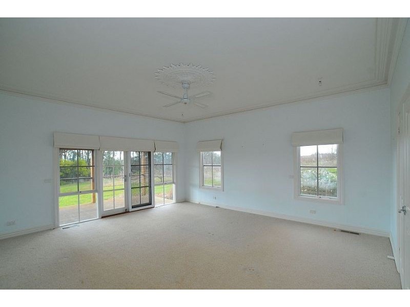 349-351 Monbulk Road, Silvan VIC 3795