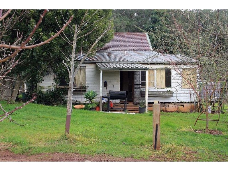 349-351 Monbulk Road, Silvan VIC 3795