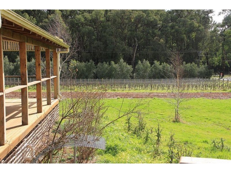 349-351 Monbulk Road, Silvan VIC 3795