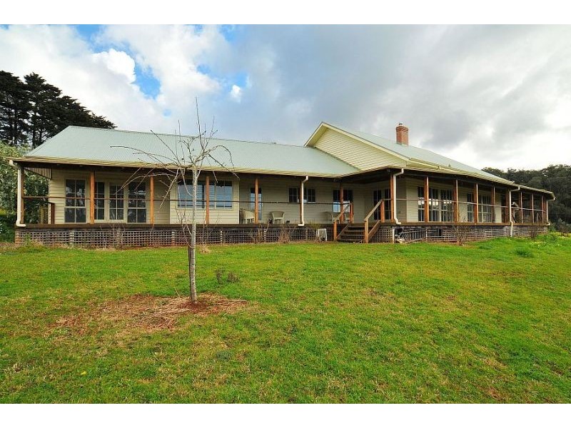 349-351 Monbulk Road, Silvan VIC 3795