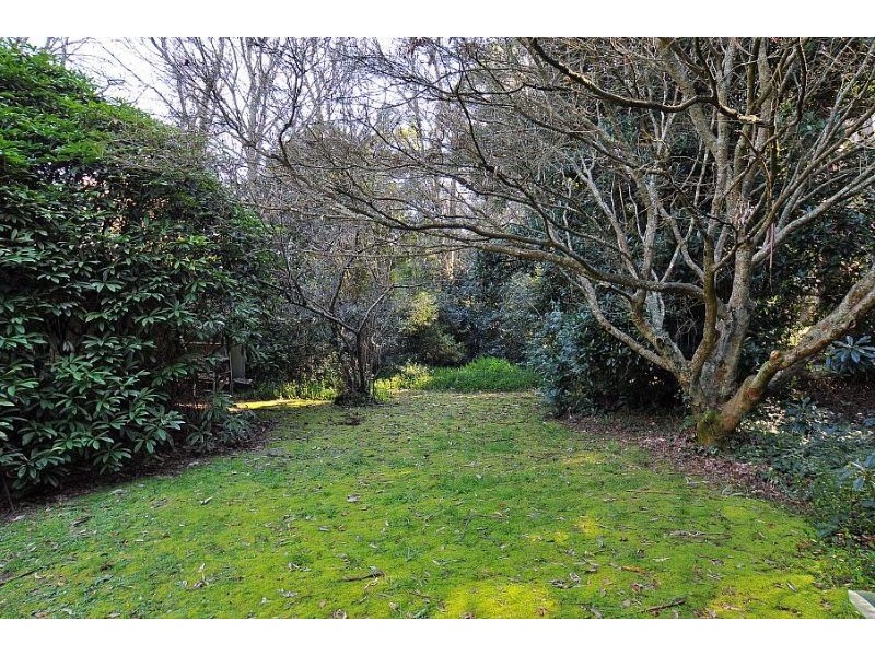 4 School Road, Olinda VIC 3788