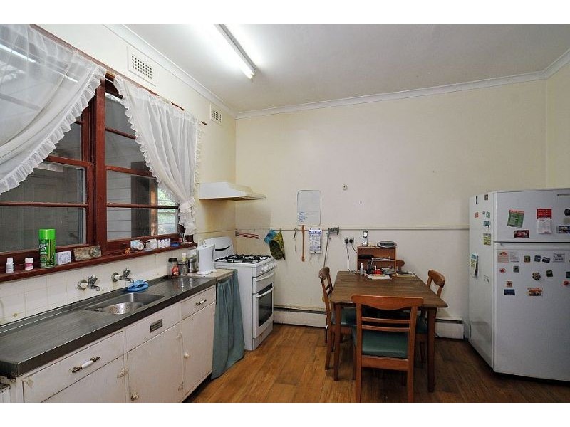 4 School Road, Olinda VIC 3788