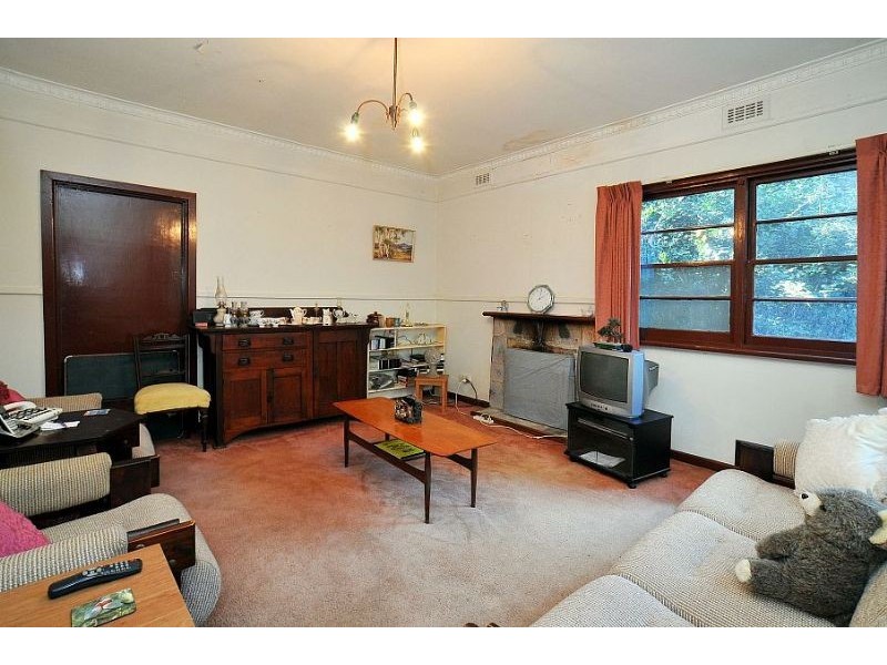 4 School Road, Olinda VIC 3788