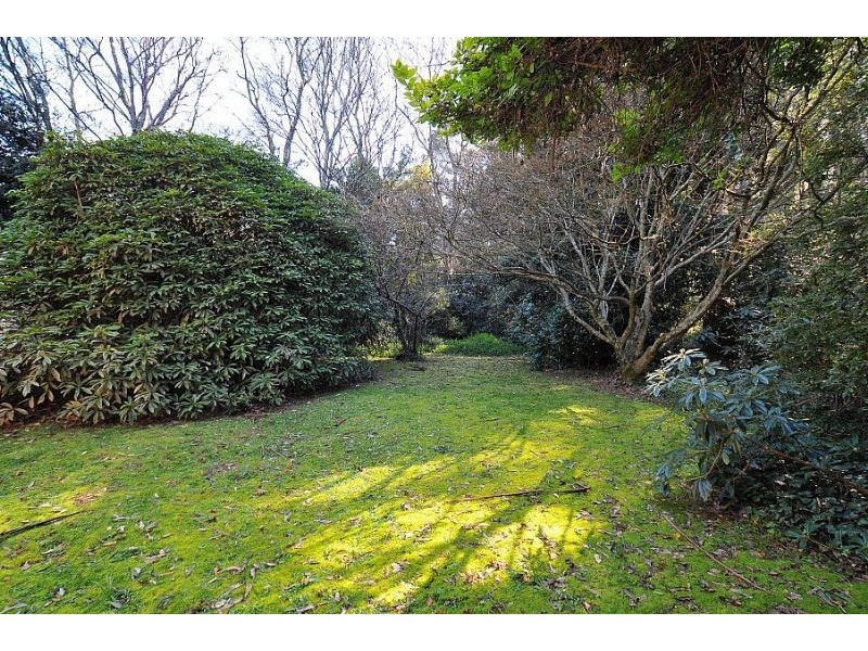 4 School Road, Olinda VIC 3788