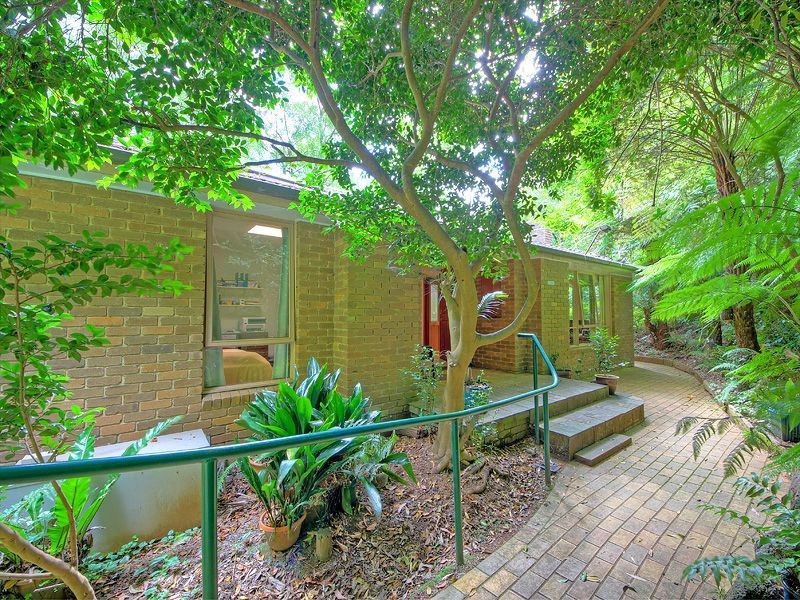 8 Greenthorpe Road, Olinda VIC 3788