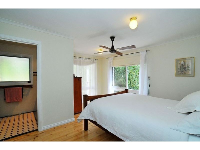 86 Trumpington Grove, Kallista VIC 3791