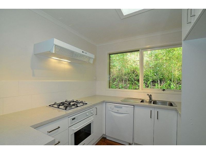 Kalorama VIC 3766
