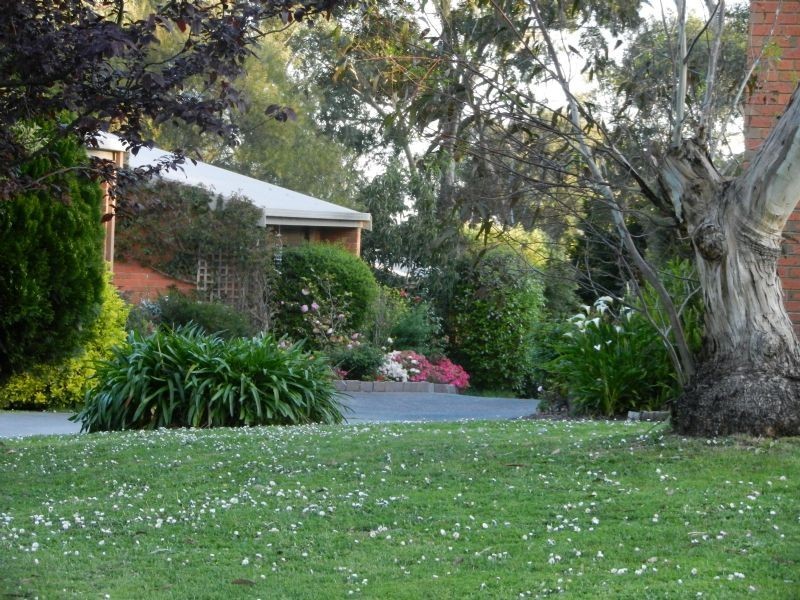 4/4 Bayview Avenue, Upwey VIC 3158