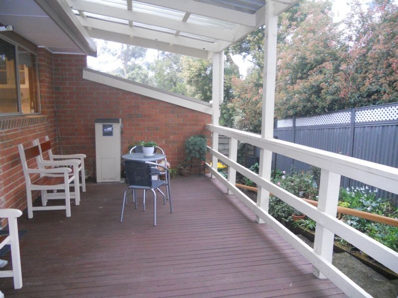 4/4 Bayview Avenue, Upwey VIC 3158