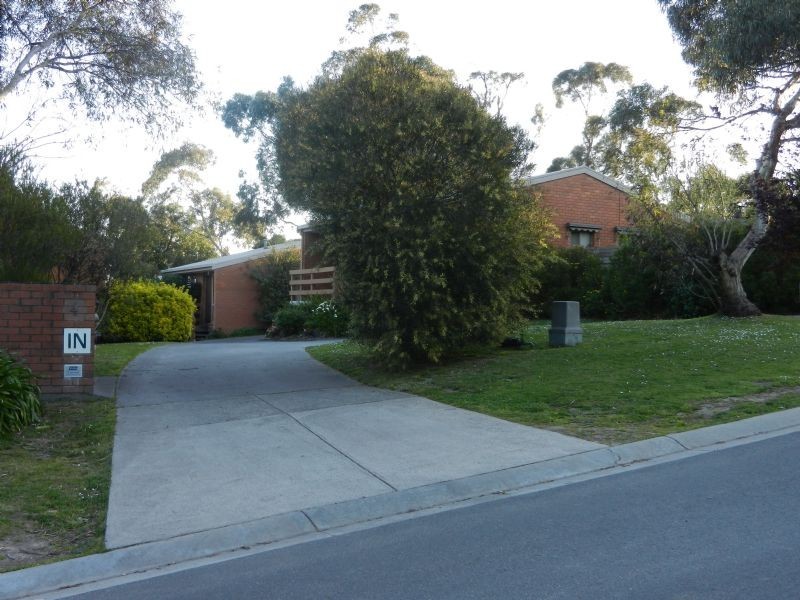 4/4 Bayview Avenue, Upwey VIC 3158