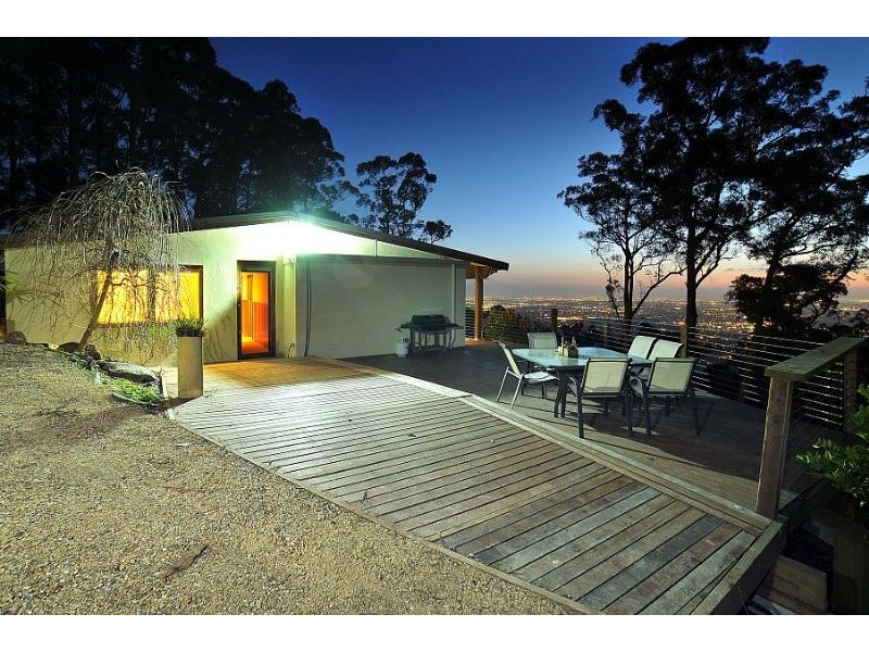 19 Observatory Road, Mount Dandenong VIC 3767