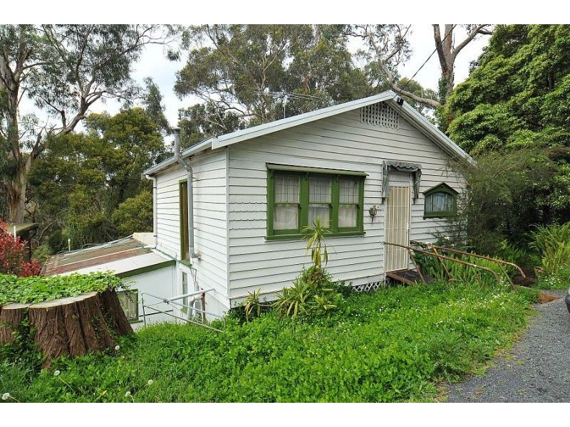 50 Thompson Road, Upwey VIC 3158