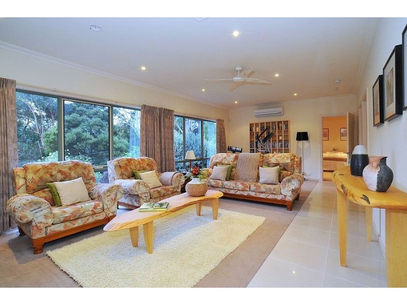 10-12 Ernest Road, Kalorama VIC 3766