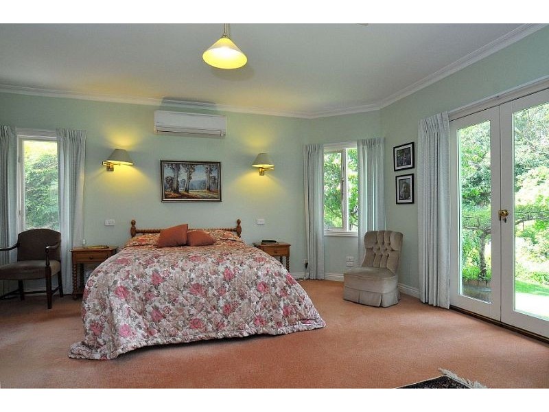 12 Mernda Road, Olinda VIC 3788