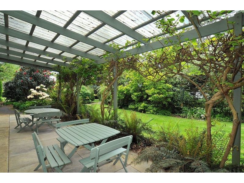 12 Mernda Road, Olinda VIC 3788