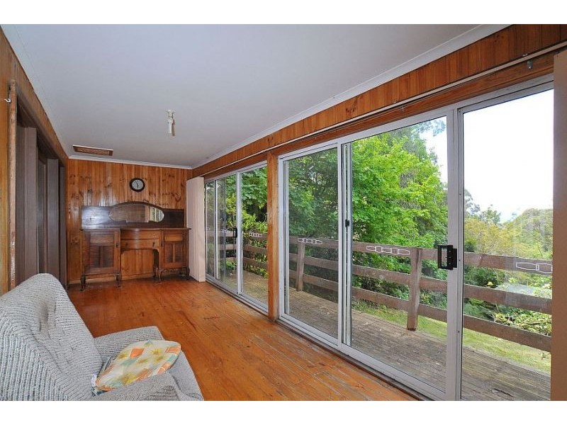 63 Falls Road, Kalorama VIC 3766