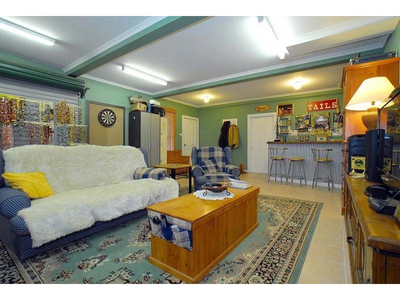 10 Yarrabee Road, Mount Dandenong VIC 3767