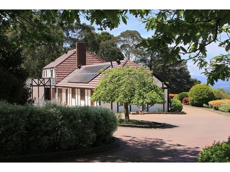 32 Chalet Road, Olinda VIC 3788