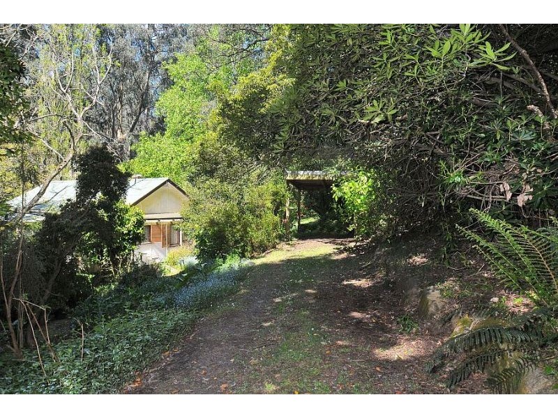 8-10 Dodds Road, Olinda VIC 3788