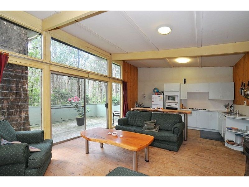 4 Greville Road, Ferny Creek VIC 3786