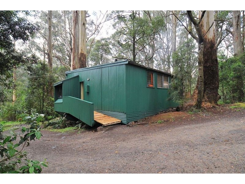 4 Greville Road, Ferny Creek VIC 3786