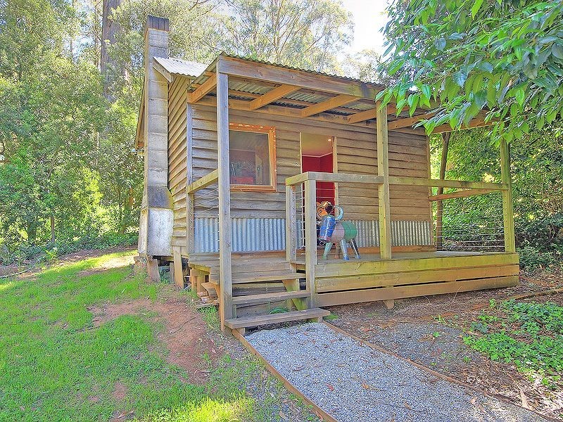 Mount Dandenong VIC 3767