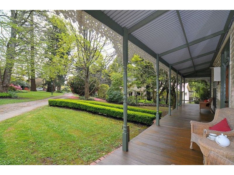 7 Clarkmont Road, Sassafras VIC 3787