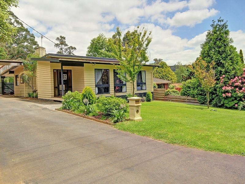 65 Moores Road, Monbulk VIC 3793