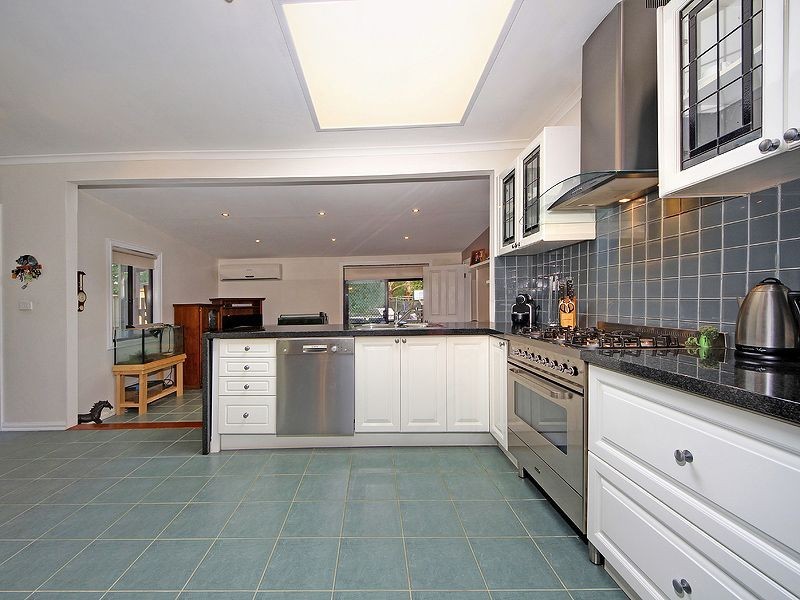 65 Moores Road, Monbulk VIC 3793