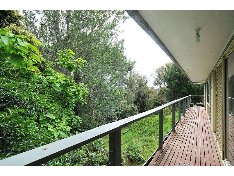 12 Roma Parade, Upwey VIC 3158