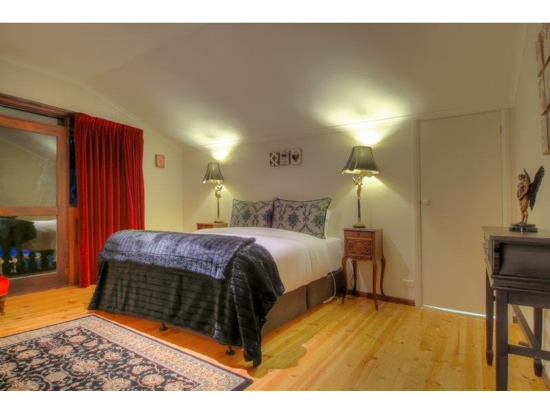 109 Hilton Road, Sassafras VIC 3787