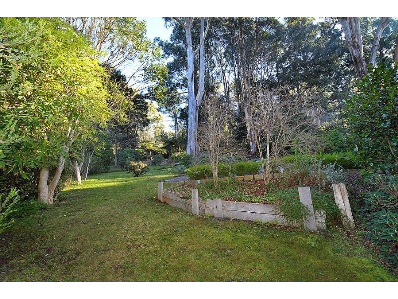 24 Barbers Road, Kalorama VIC 3766