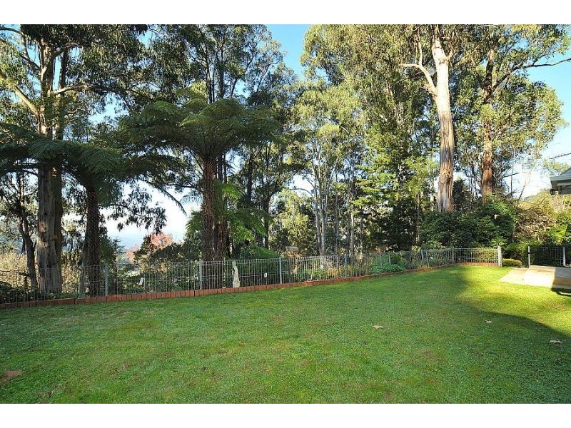 24 Barbers Road, Kalorama VIC 3766