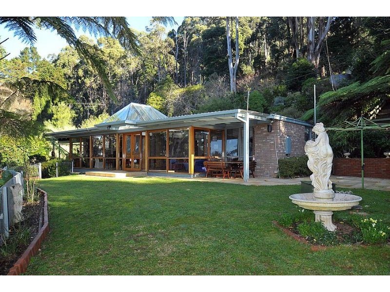 24 Barbers Road, Kalorama VIC 3766