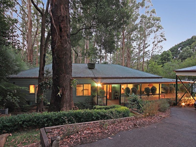 5 Fenton Street, Mount Dandenong VIC 3767