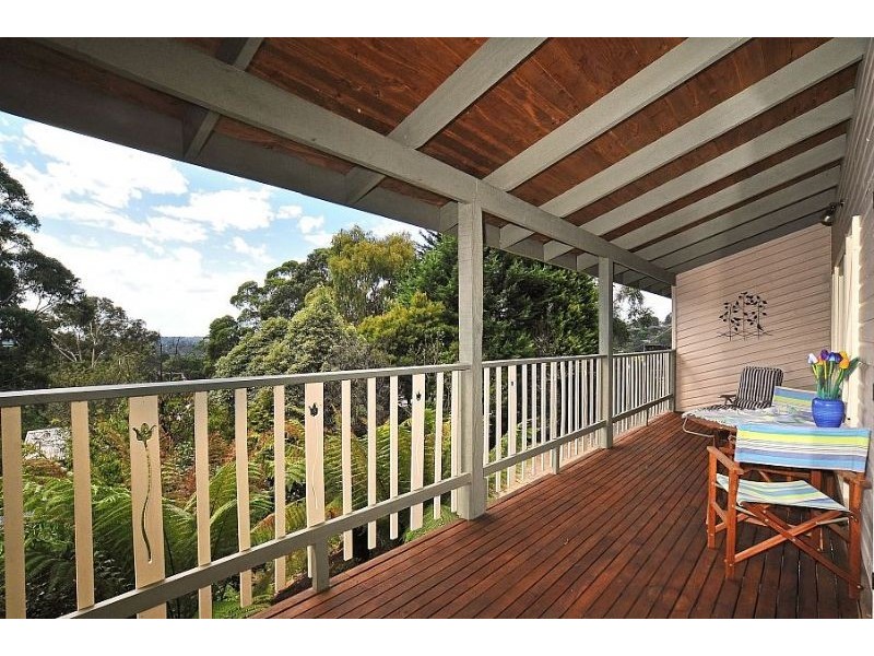 26 Hughes Street, Upwey VIC 3158