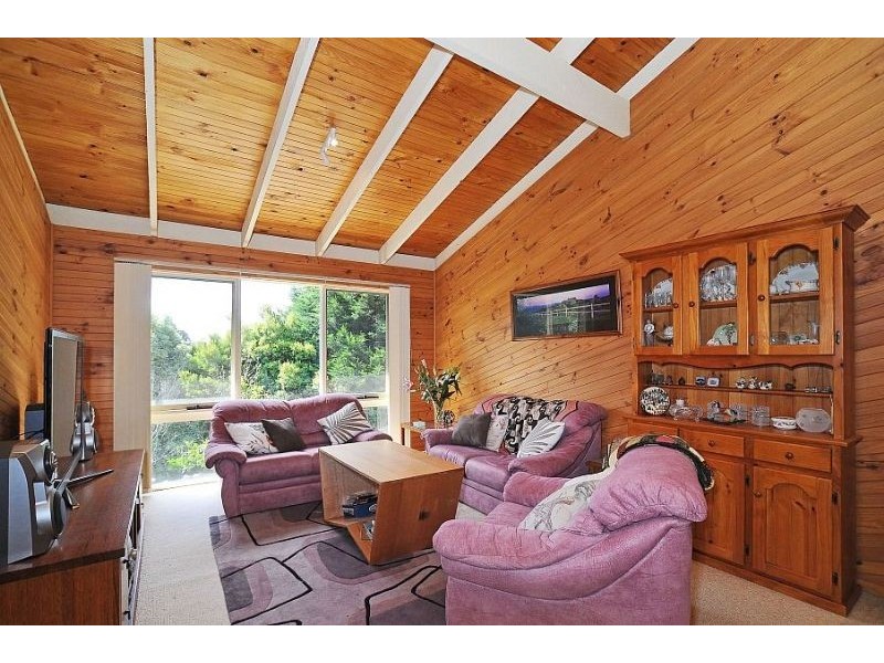 26 Hughes Street, Upwey VIC 3158
