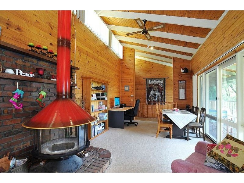 26 Hughes Street, Upwey VIC 3158