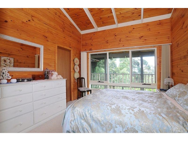26 Hughes Street, Upwey VIC 3158