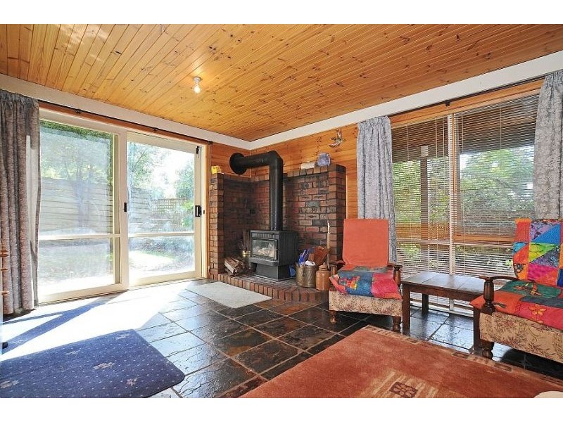 26 Hughes Street, Upwey VIC 3158