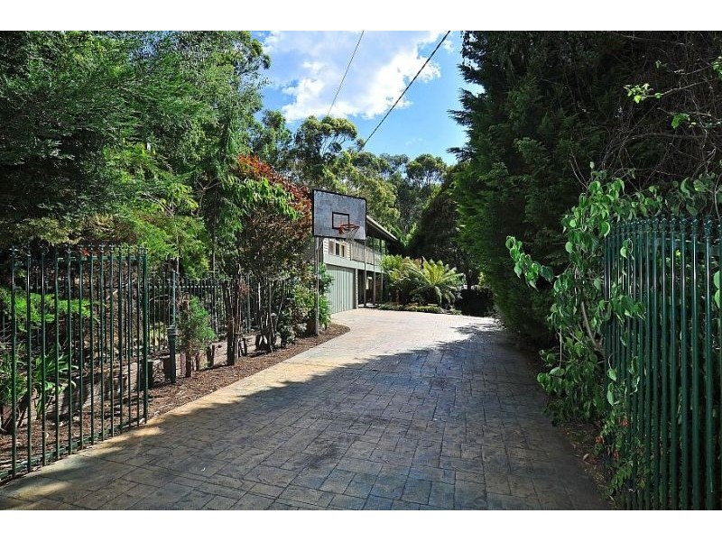 26 Hughes Street, Upwey VIC 3158