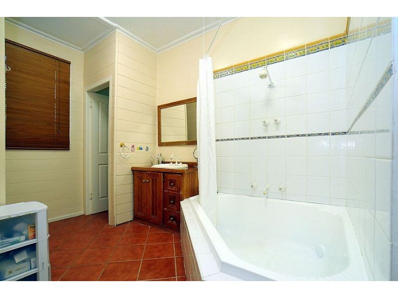 3 Falls Road, Kalorama VIC 3766