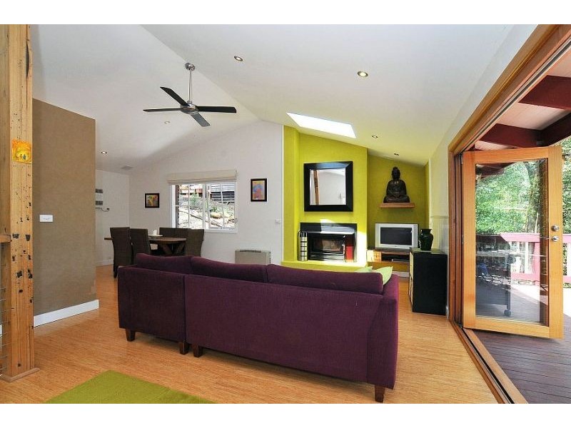 13 The Serpentine, Tecoma VIC 3160